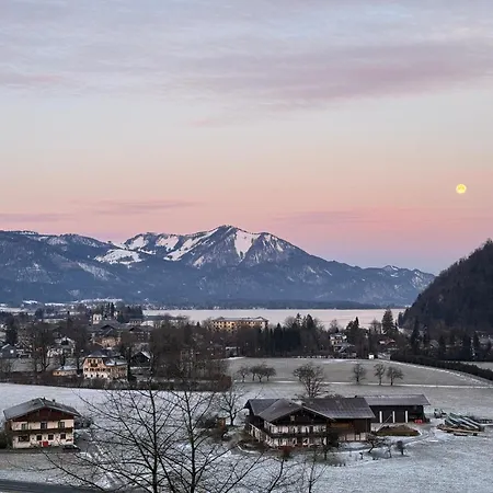Kuscheln Im Hochbett Mit Seeblick