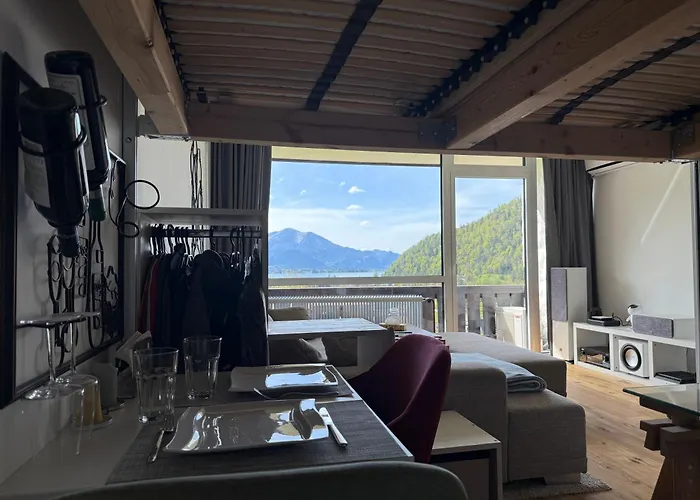 Kuscheln Im Hochbett Mit Seeblick شقة