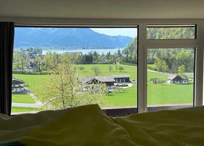 Daire Kuscheln Im Hochbett Mit Seeblick Strobl